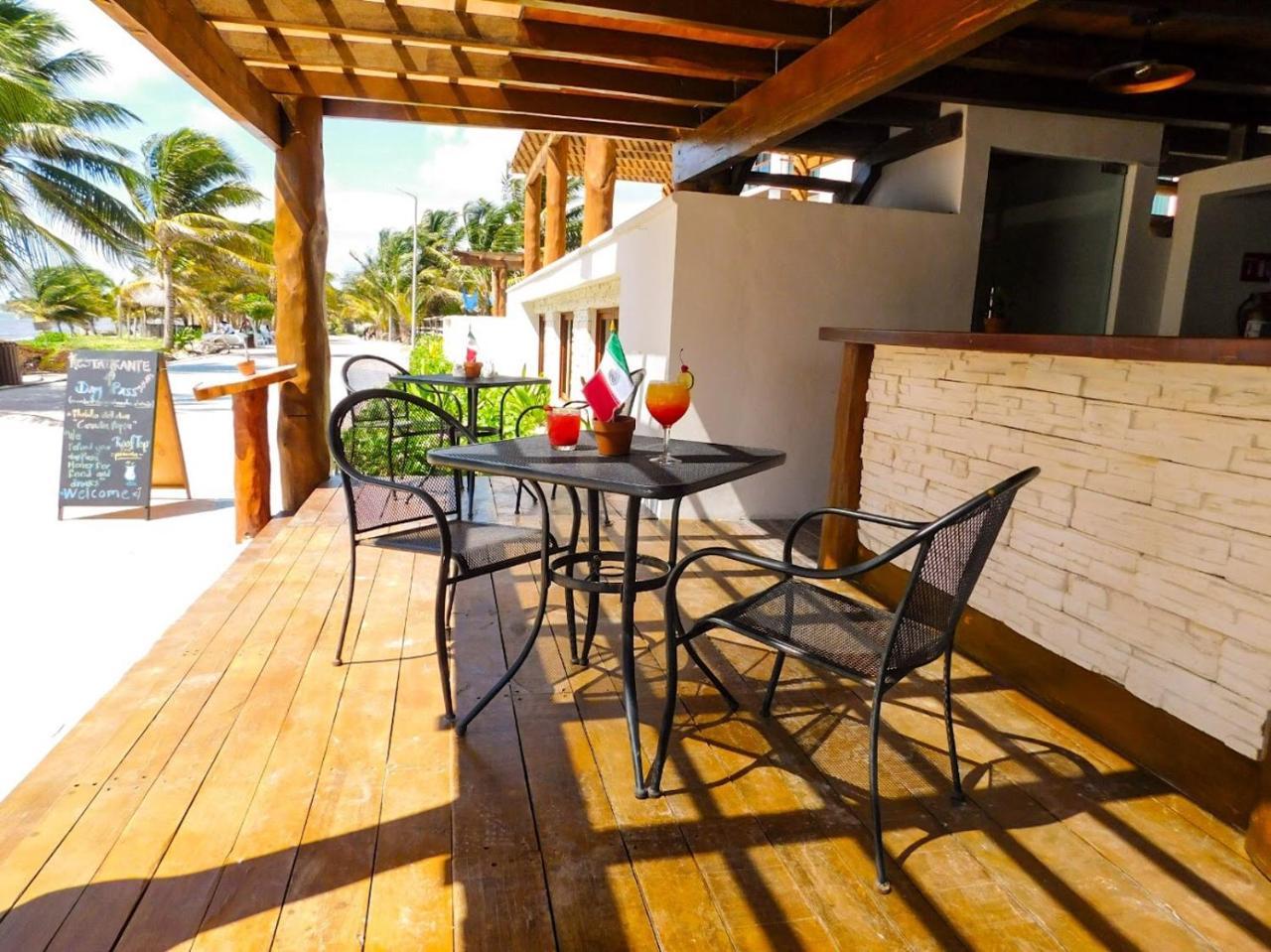 Aquastar By Rt Vacation Rentals Mahahual Exteriér fotografie